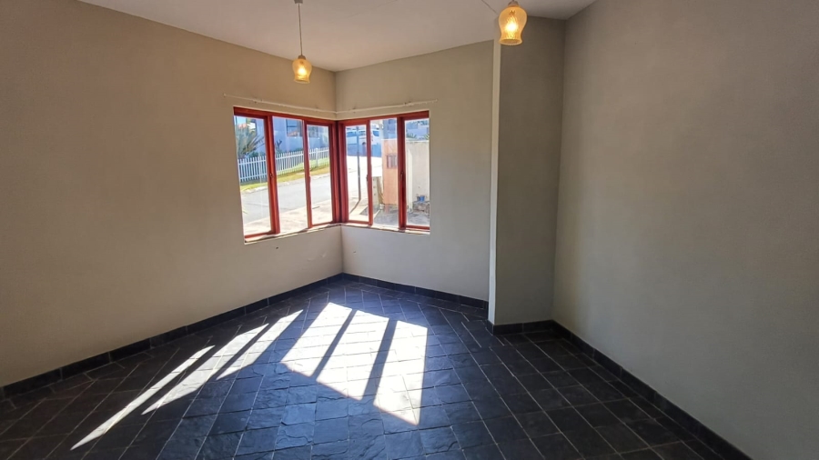 3 Bedroom Property for Sale in Kosmos Ridge North West